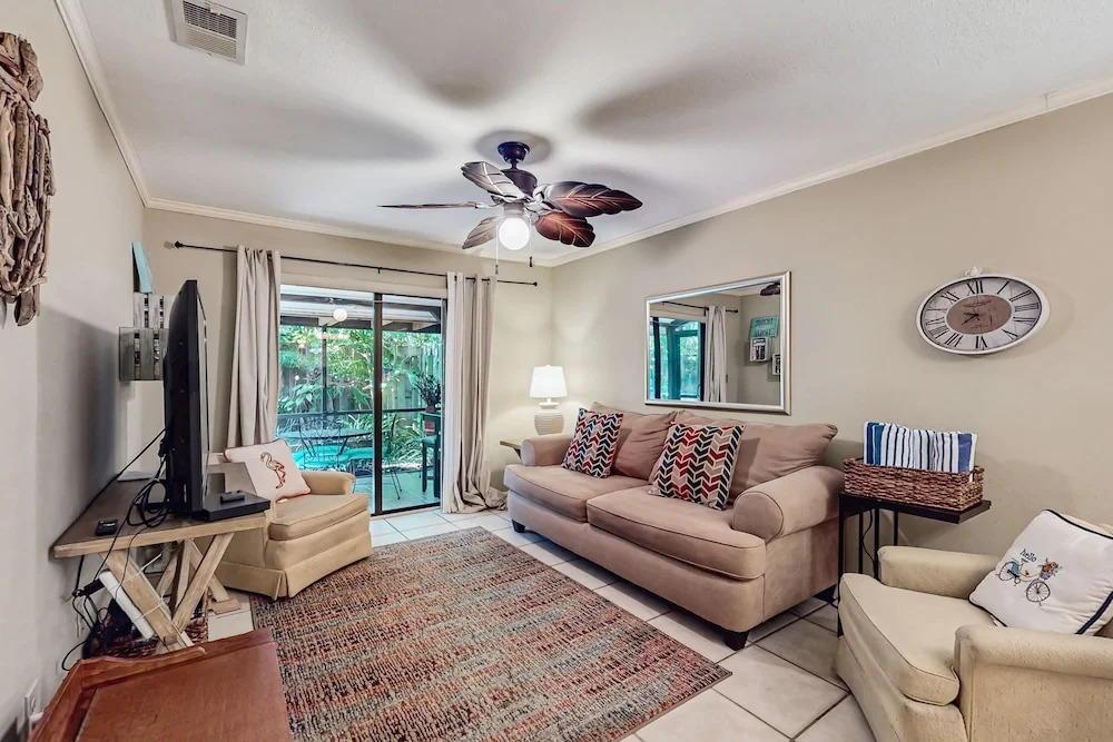 8765 Cocoa Ct