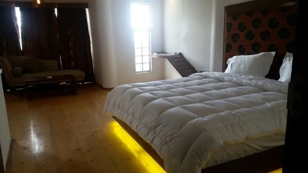 Hillcrest Country Resort