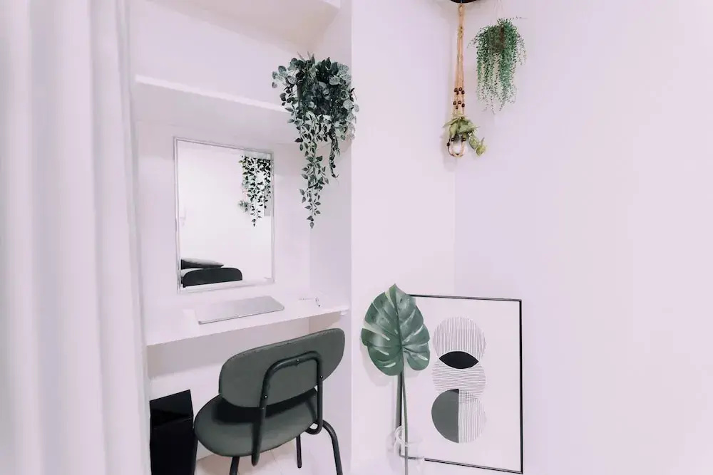 Minimalist Loft 802