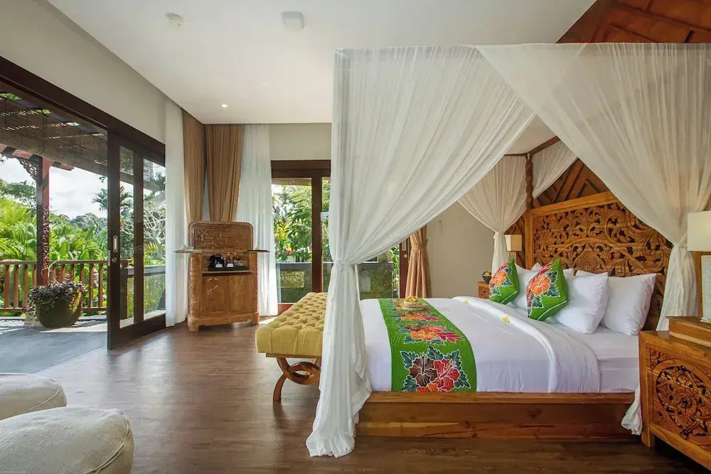 Villa Lembah Damai