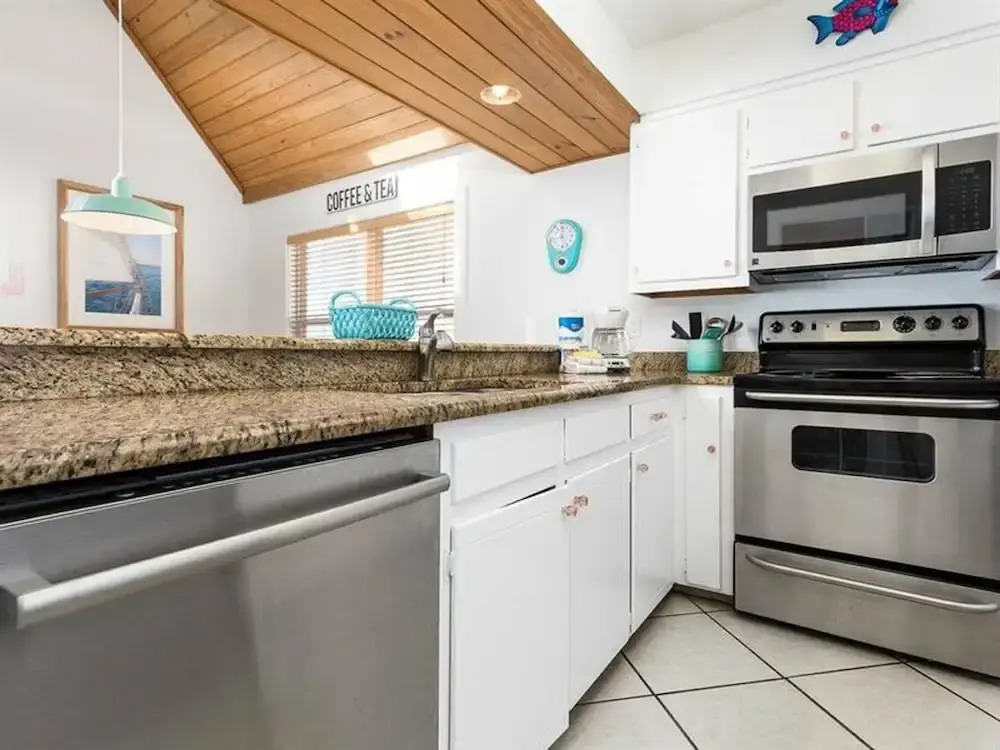 Breeze In by Meyer Vacation Rentals
