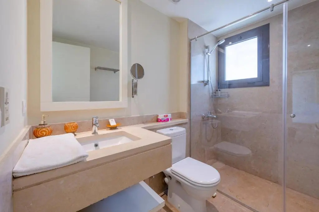 Joubal Lagoon II 4-Bedroom Villa with Private Pool & Lagoon Views