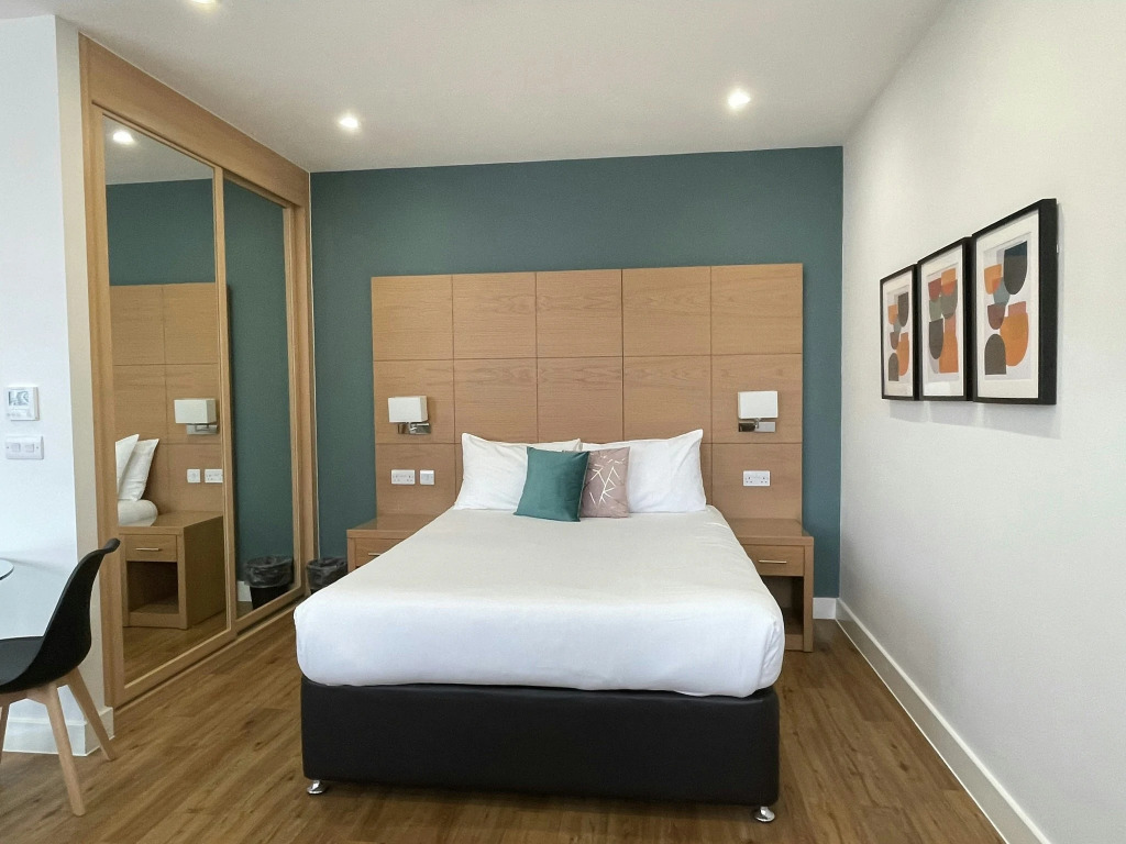 100 Kings Road by House of Fisher