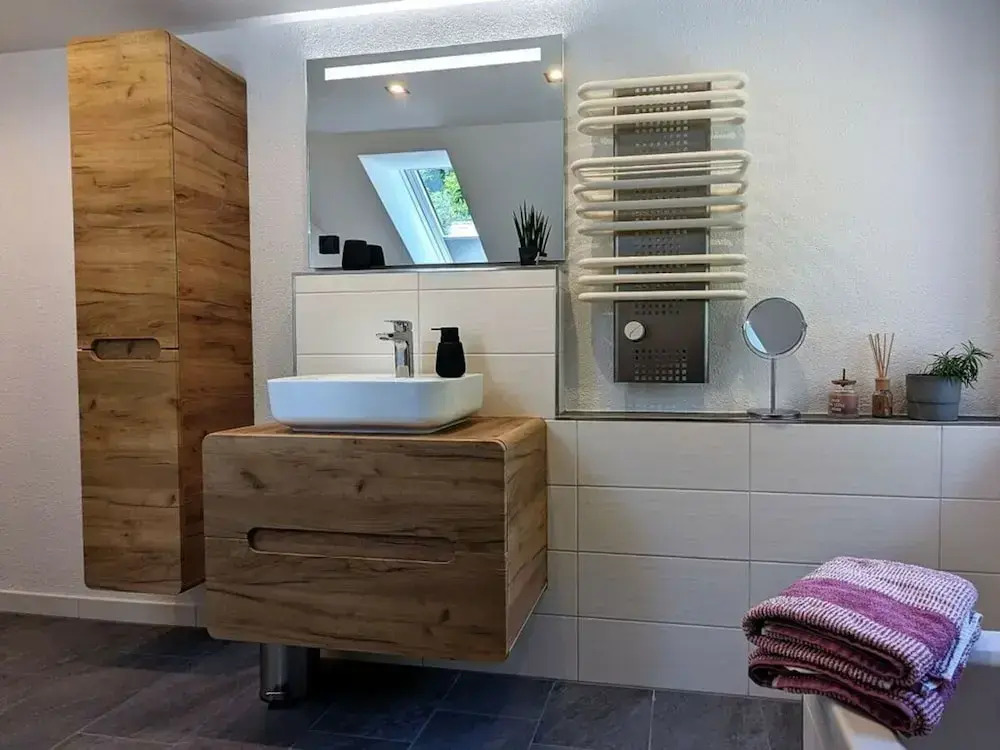 Old Forge Modern Retreat