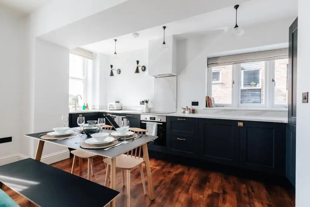 Redland Suites - Apartment 5