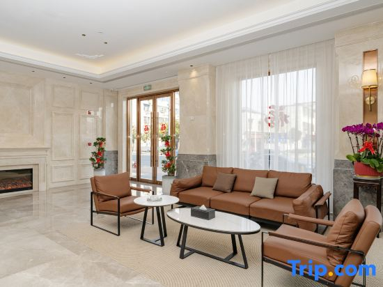 Vienna International Hotel (Huangchuan Xiyalibao)