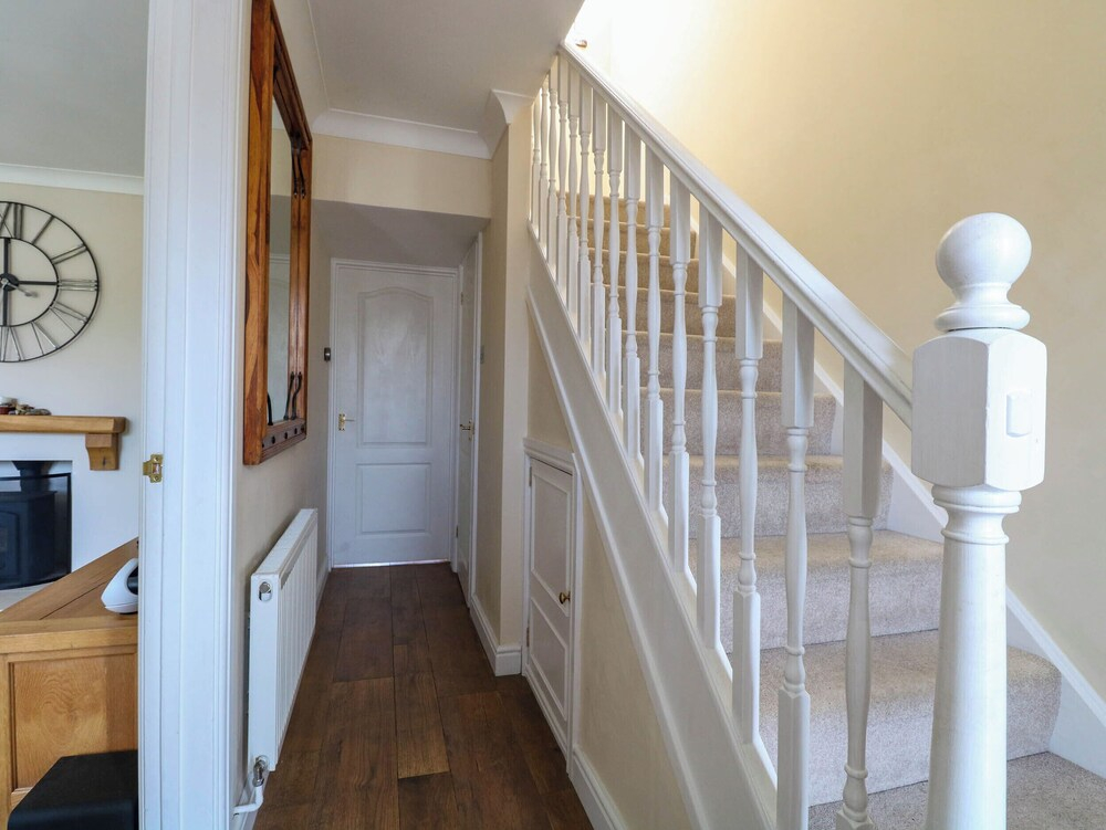 6 Barleycroft