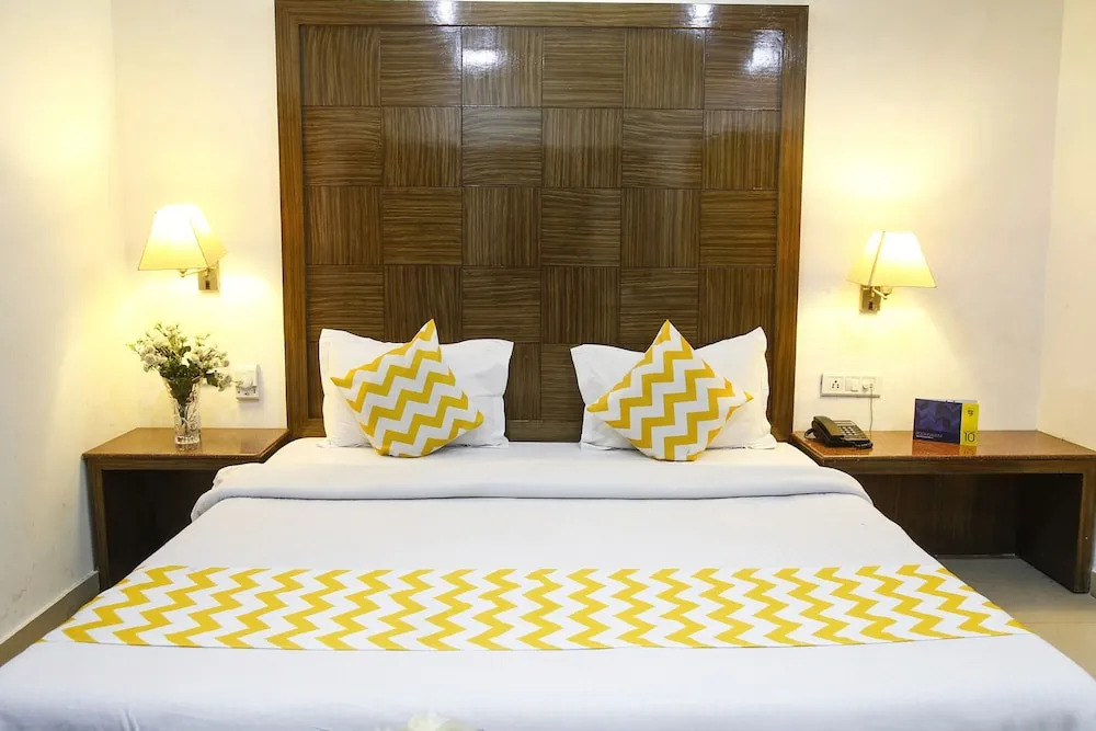 FabHotel Station 3