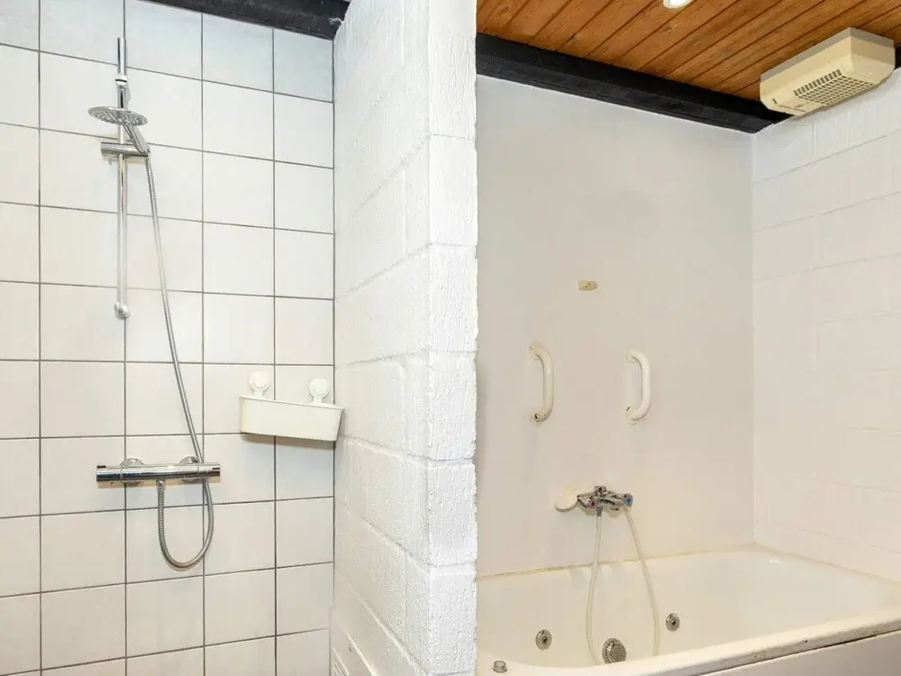 6 person holiday home in Bindslev