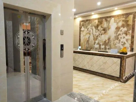 Liguo New Crown Holiday Hotel