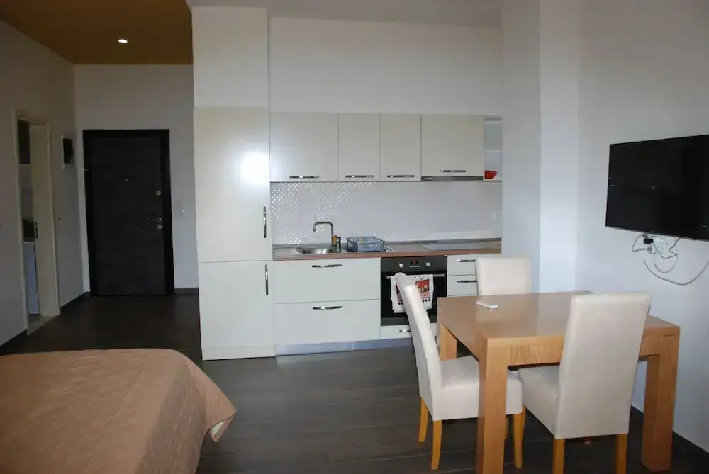 Sunrise Luxury Apartments