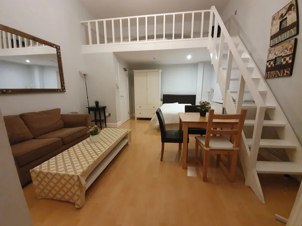 Studio Apartment in South Kensington 9
