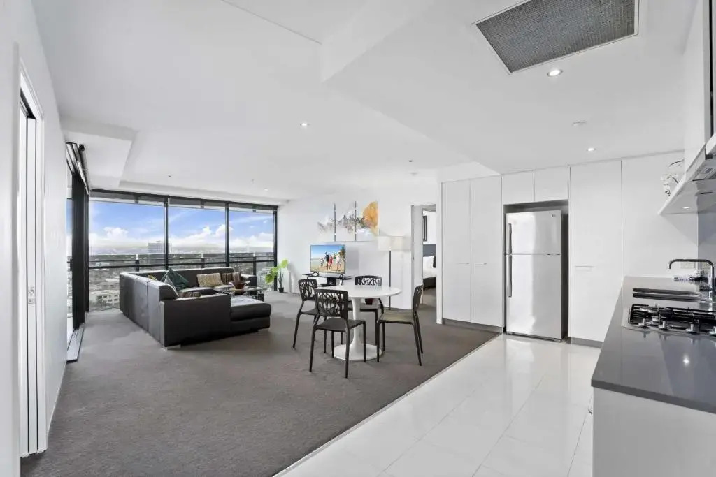 Circle On Cavill Surfers Paradise Apartments-Holiday Paradise