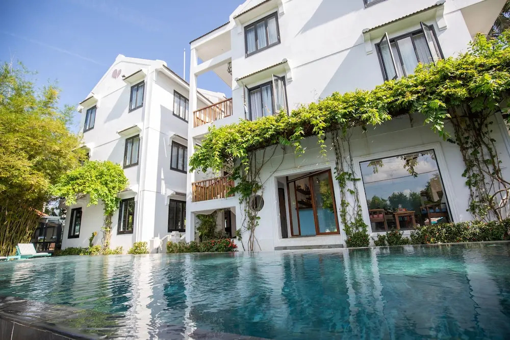 Tra Que Mansion