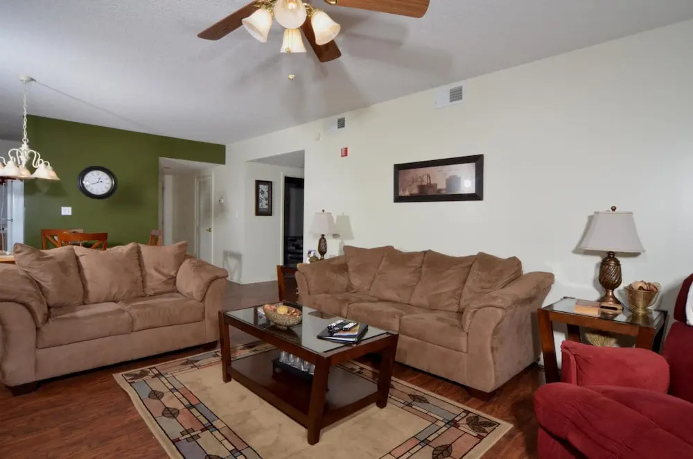 Whispering Pines 133