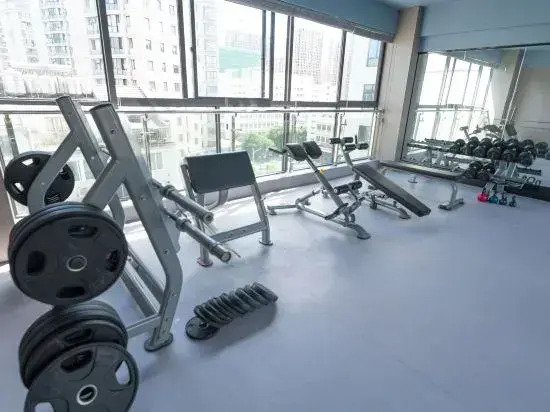 Yinji Hotel (Yuhuan Wuyue Plaza)