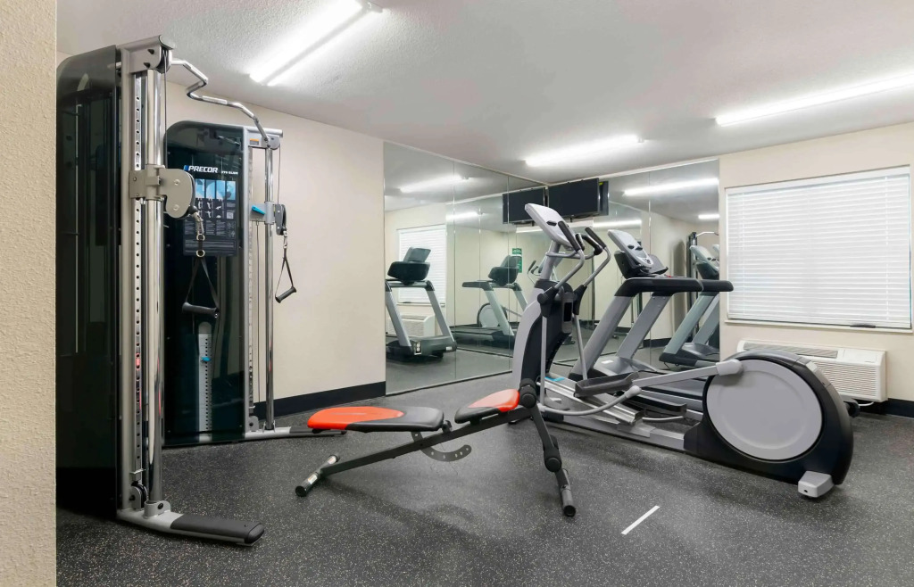 Extended Stay America Suites - Kansas City - Airport