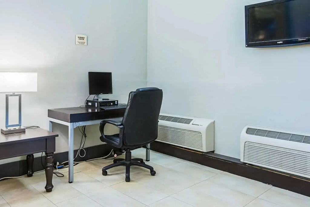 Quality Inn Northeast
