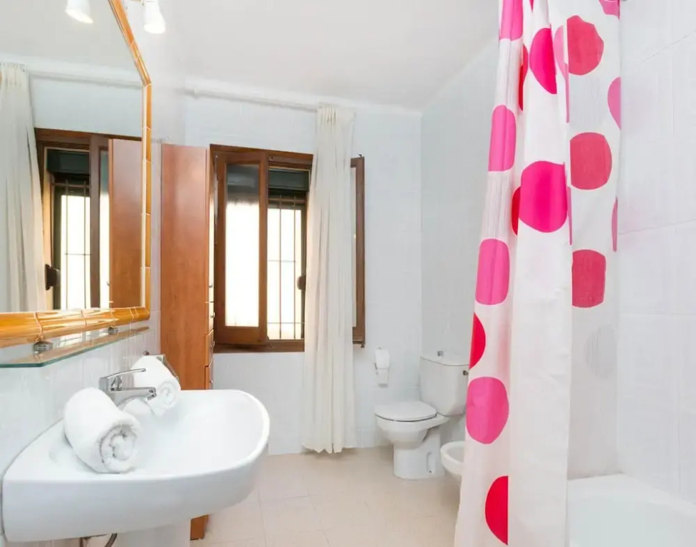 Villa in Costa Brava With Pool Near Beach