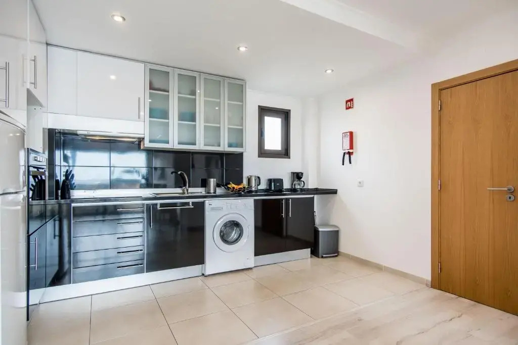Appartement Chaleureux et Lumineux Proche Mer L003