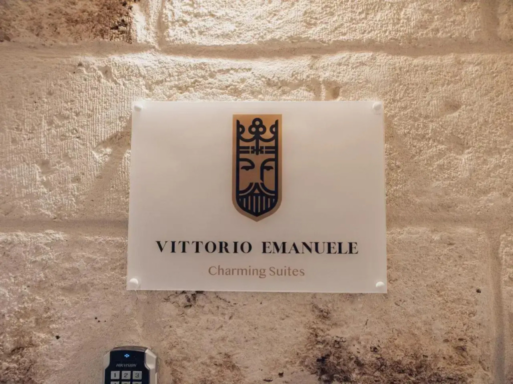 Vittorio Emanuele Charming Suites