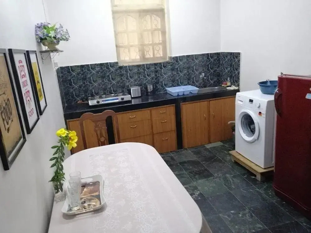 Veeniola Apartment - Stay in Goa