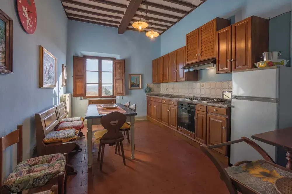 Ely Apartment In Villa, Wifi, Terricciola, Pisa