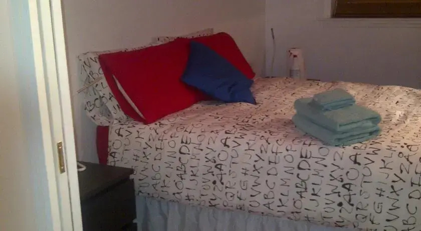 One Bedroom Apartment