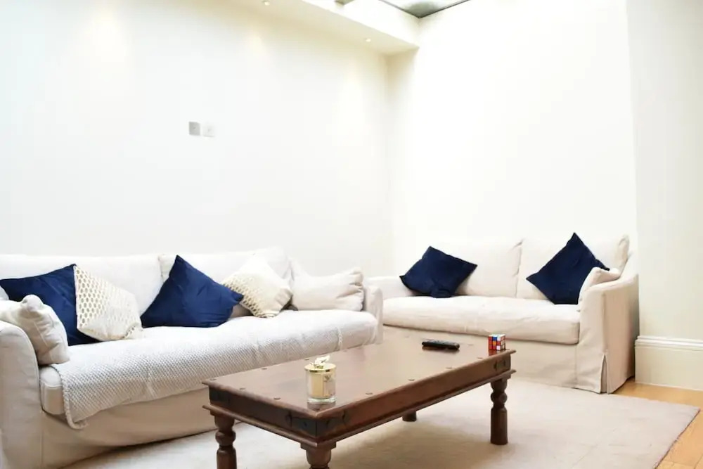 4 Bedroom House in Marylebone