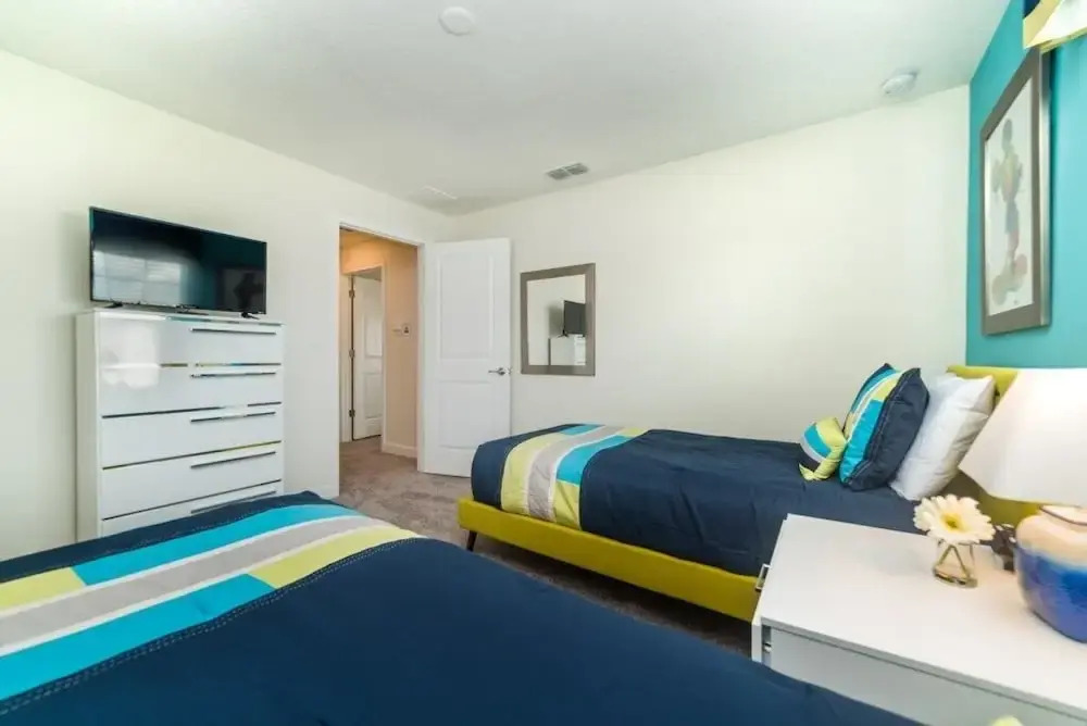 Mickey's Royal Escape 5 Bedroom Townhouse