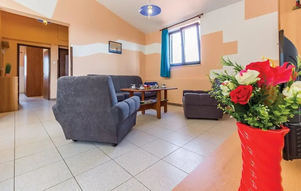 Apartment 1927