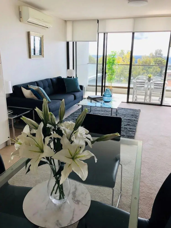 Wyndel Apartments - The Mint