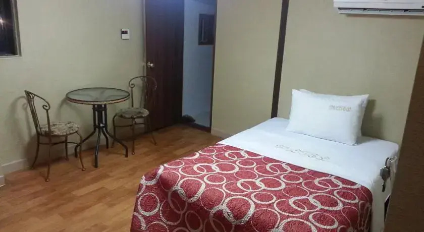 Dongnimmun Motel