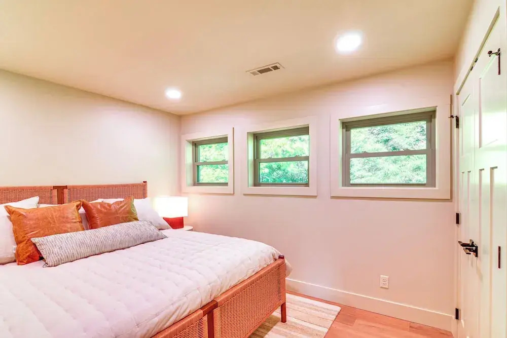 Byrdstown Home on 65 Acres w/ Pool, Trail to Lake!