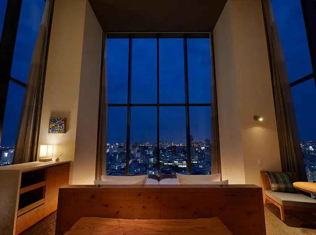 HOTEL STRATA NAHA