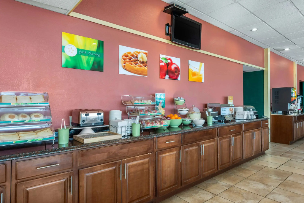 Quality Inn and Suites Palatka Riverfront