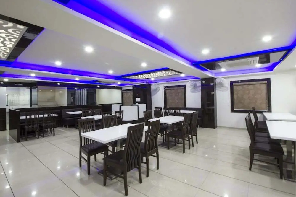FabHotel City Inn