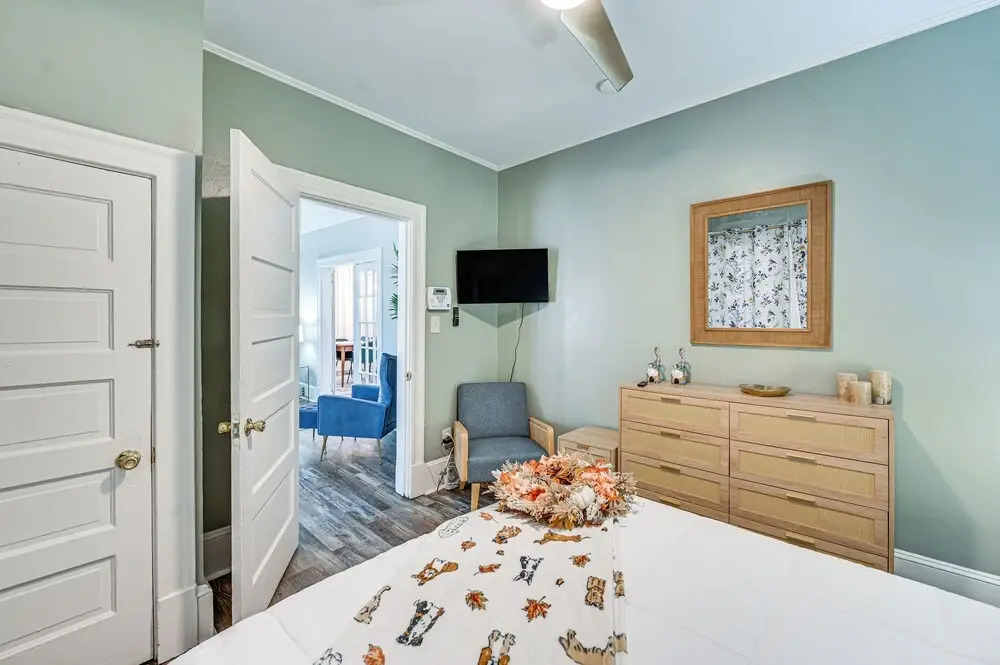 Walk to the Neuse River! New Bern Vacation Rental