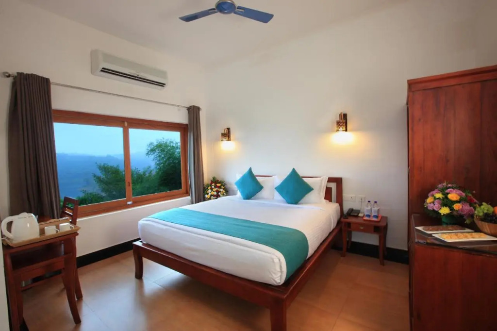 Arayal Resorts: A Unit of Sharoy Resort, Wayanad