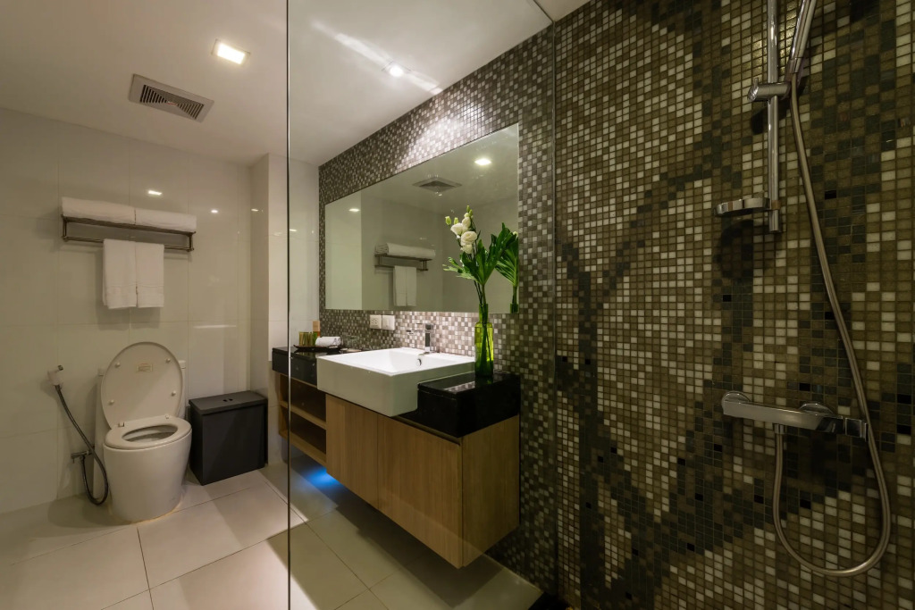 Отель Maitria Sukhumvit 18 Бангкок - Коллекция Chatrium