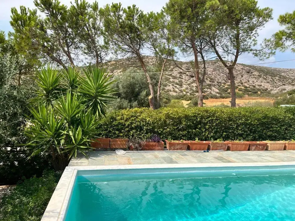 Saronida Boutique Villa Private Pool, Sea views, Lovely Gardens & Roof Terrace