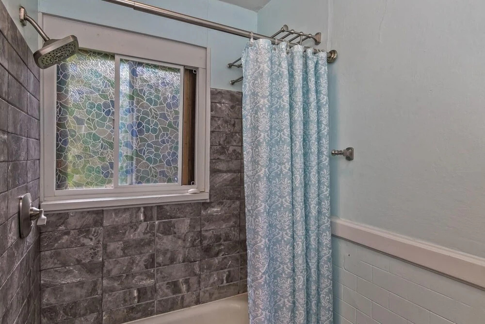 Charming Historic Home Near Downtown Hendersonville 3 Bedroom Home by Sunscape Property Management