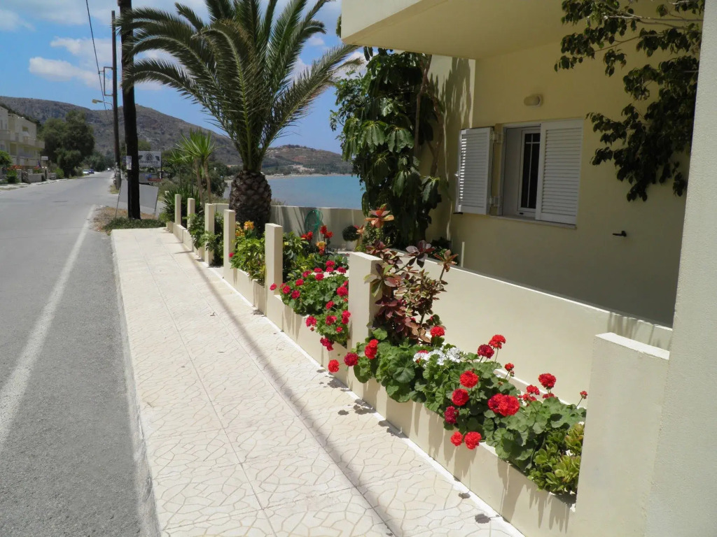 Christi Apartments