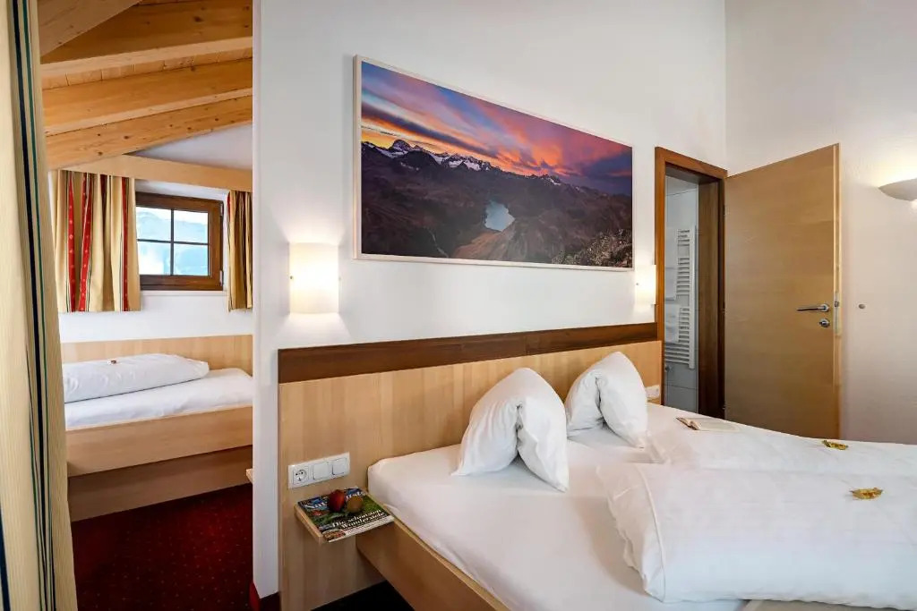 Apart-Hotel Aurora Fiss