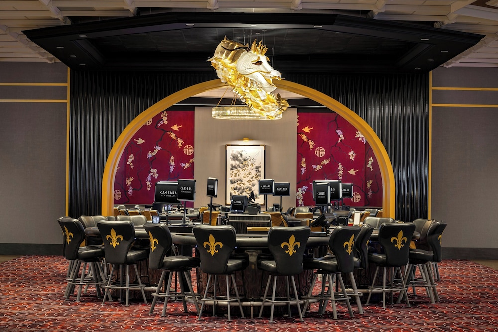 Nobu Hotel New Orleans - A Caesars Rewards Destination