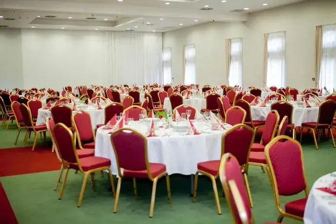 Grand Hotel Pressburg
