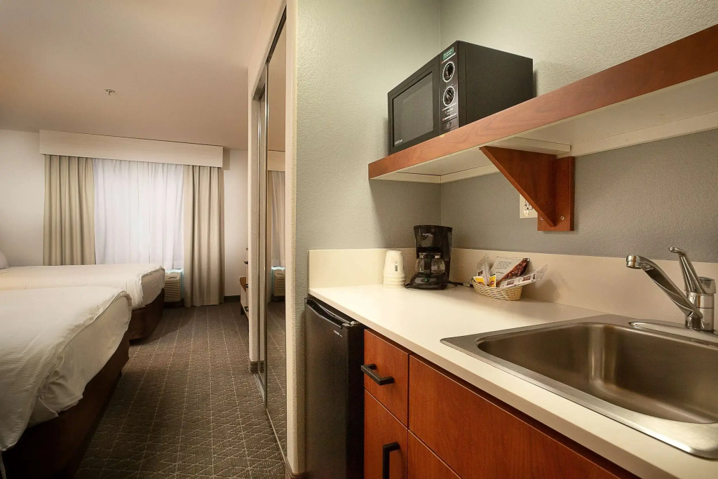 Hawthorn Suites by Wyndham-Oakland/Alameda