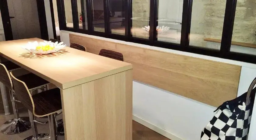 Appartement Standing Comédie