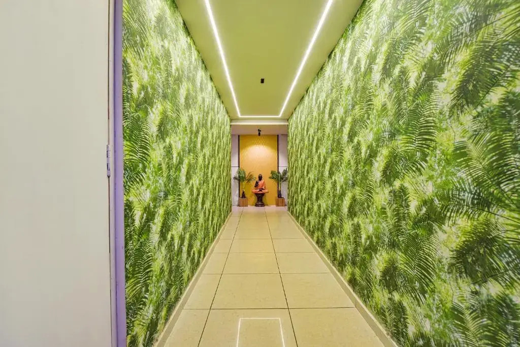 FabHotel Royal King