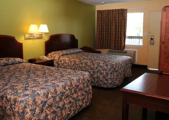 Rodeway Inn Churchland